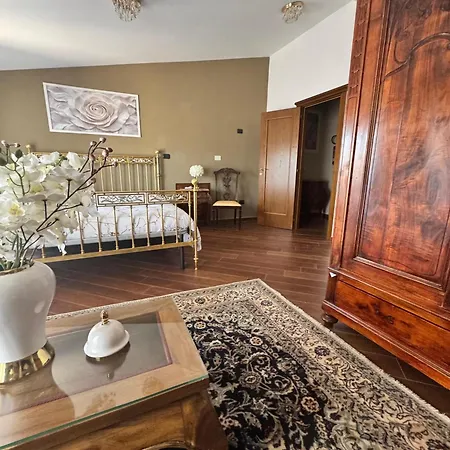 فندق مبيت وإفطار Anna ماريليانو